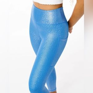 Zyia Blue Mermaid Pocket Light n Tight Hi-rise Capri 20"